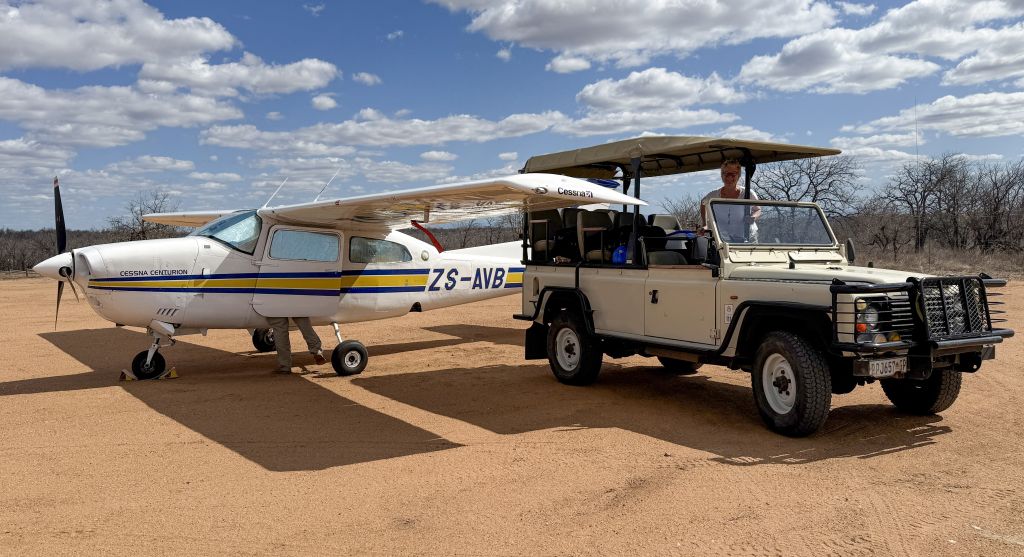 Cessna Centurion (ZS-AVB) - After landing at Ingwelala, South Africa. 04-OCT-2024.