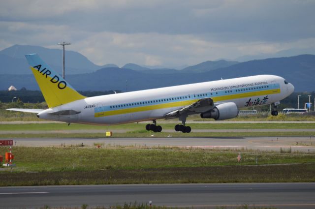 BOEING 767-300 (JA98AD) - 2014-09-08