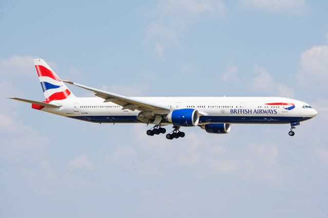 Boeing 777-200 (G-STBI) - 08/16/2015 British Airways G-STBI B777 KDFW