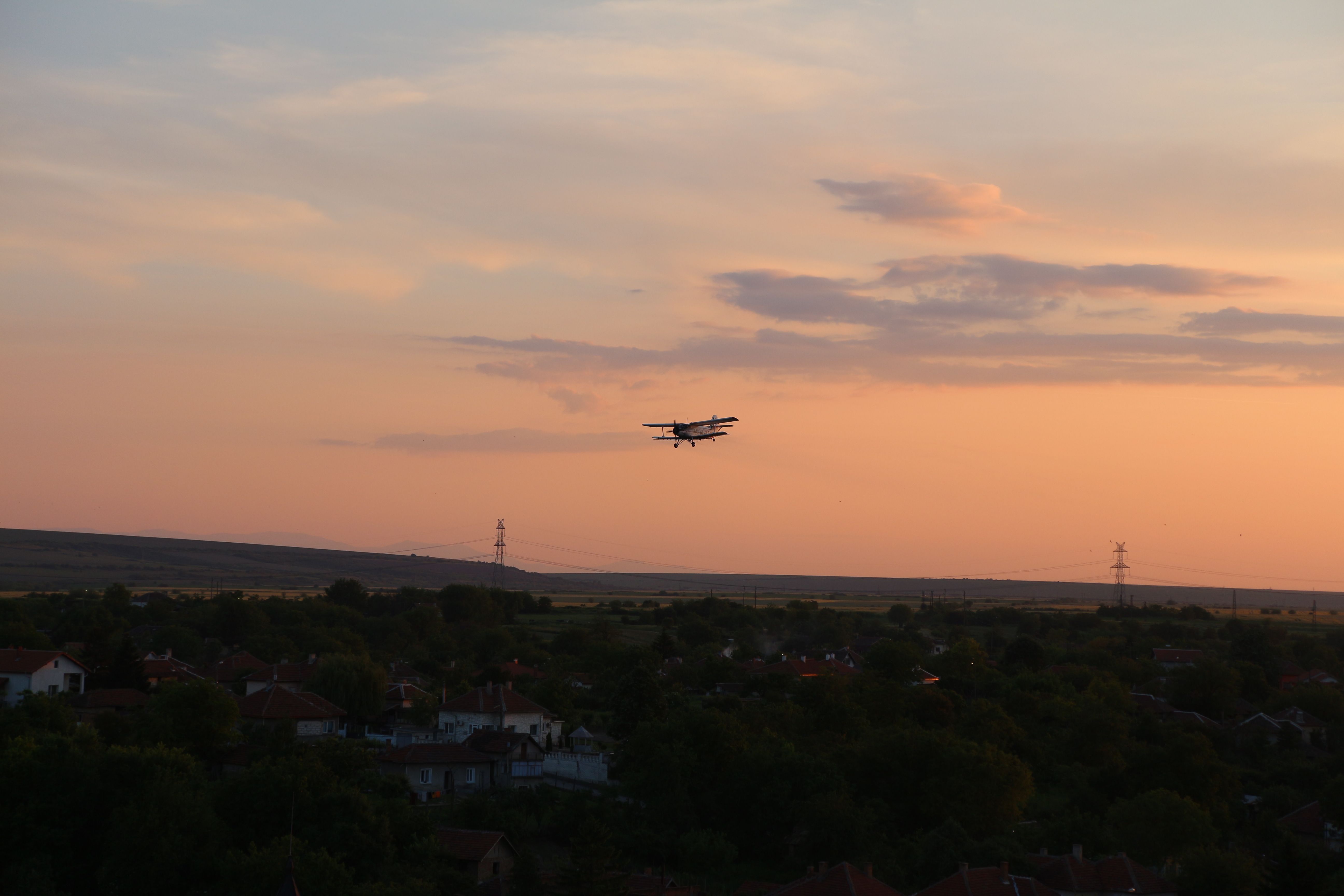 Antonov An-2 (LZ1405) - Spraying against mosquitoes over Kozloduy on 23.05.2016.