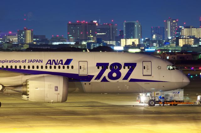 Boeing 787-8 (JA811A)