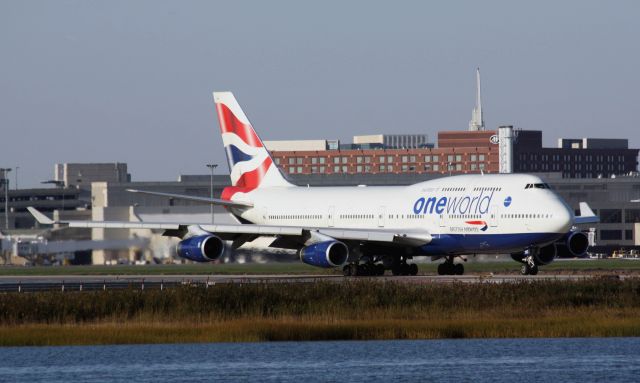 Boeing 747-400 (G-CIVC) - Taxiing for departure
