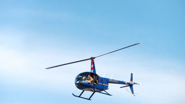Robinson R-44 (N644PC)