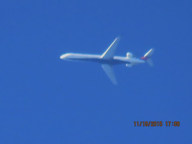 Canadair Regional Jet CRJ-900 (N134EV)