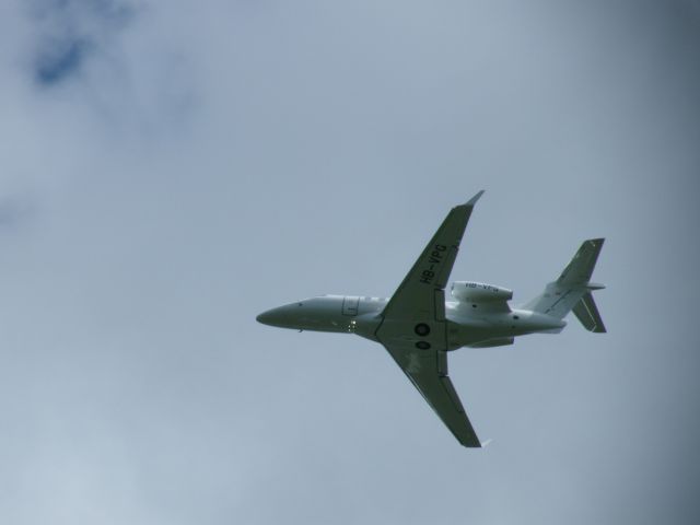 Embraer Phenom 300 (HB-VPG) - HB VPG DEP EINN 19/06/14