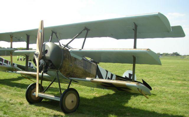 — — - 2003 WW1 replica fly in. Reenactment. 