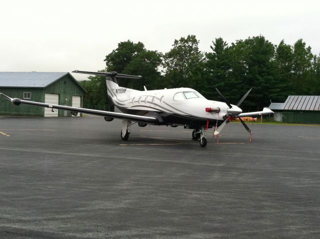 Pilatus PC-12 (N755HF)