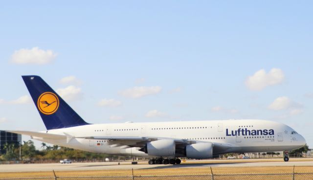 Airbus A380-800 (D-AIMF)