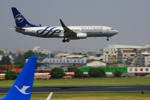 Boeing 737-700 (B-5159)