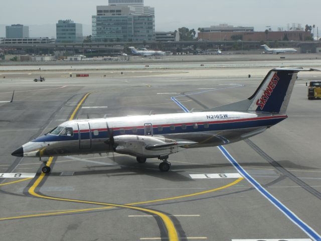 Embraer EMB-120 Brasilia (N216SW)