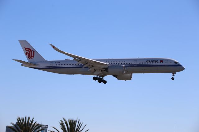 Airbus A350-900 (B-1085)