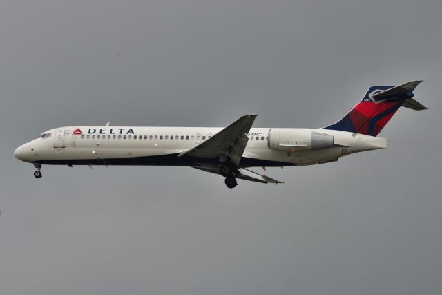 Boeing 717-200 (N997AT) - 23-L on 06-10-21