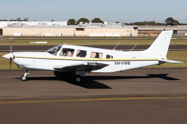 Piper Saratoga (VH-VWB)