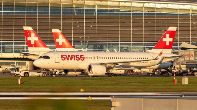 Airbus A320neo (HB-JDF)