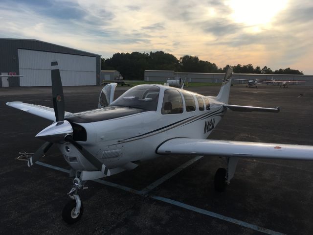 Beechcraft Bonanza (36) (N412AV)