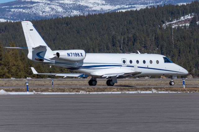 IAI Gulfstream G150 (N719KX)