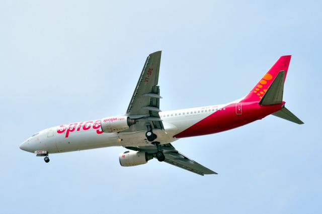 Boeing 737-800 (VT-SPE) - 2011 - A bird of many owners... Now flying at Transaero, Russia, as EI-RUK