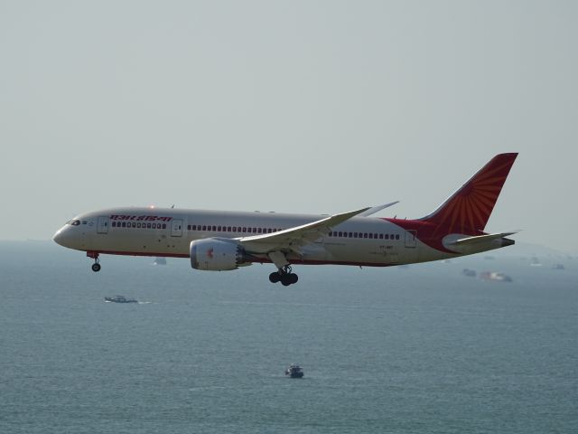 Boeing 787-8 (VT-ANT)