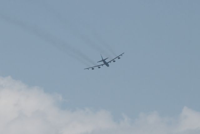 Boeing B-52 Stratofortress —