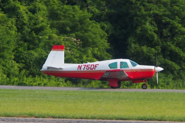 Mooney M-20 (N75DF)