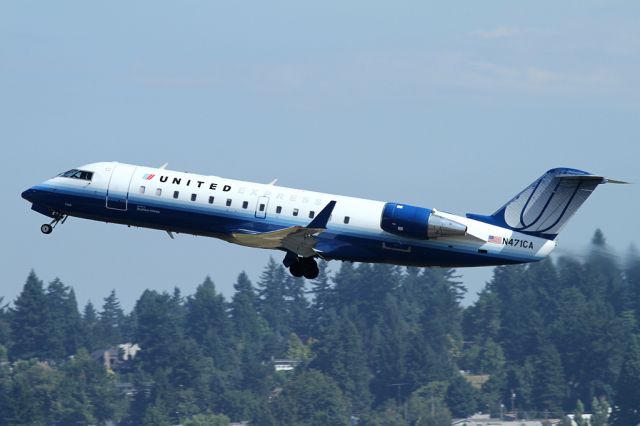 Canadair Regional Jet CRJ-200 (N471CA)