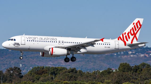 Airbus A320 (VH-VNP)