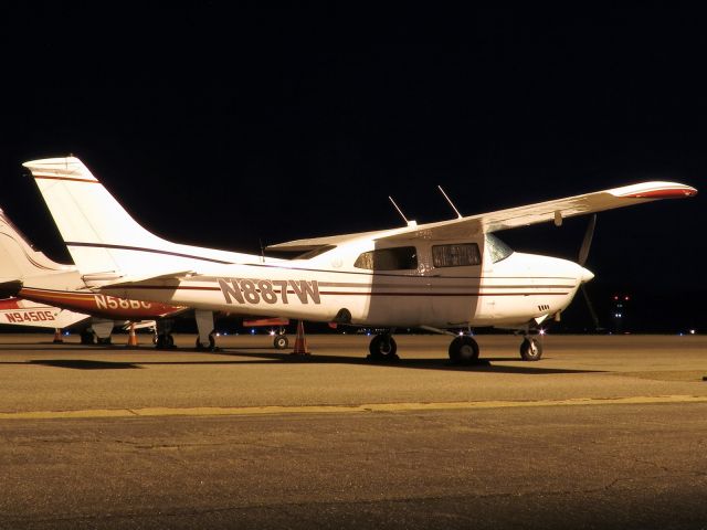 Cessna Centurion (N887W)