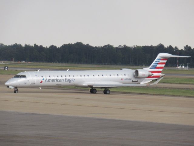 Canadair Regional Jet CRJ-900 (N556NN)