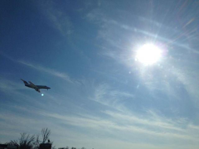 Cessna Citation CJ4 (N4M) - Mark Martin CJ4 on Final NASCAR