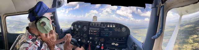 Cessna Skyhawk (N7964X) - 1962 172