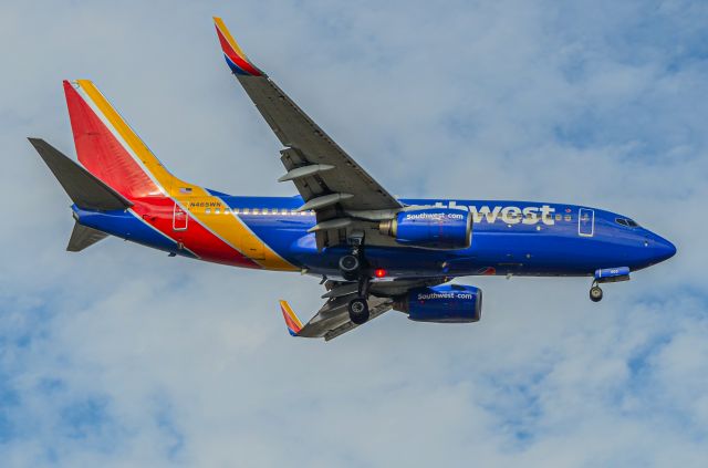 Boeing 737-700 (N465WN)