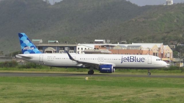 Airbus A321neo (N2047J)