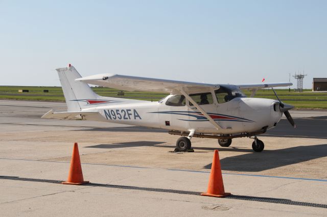Cessna 152 (N952FA)