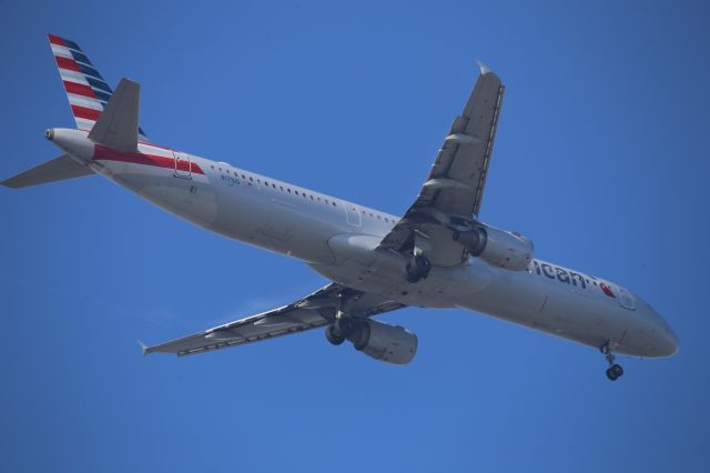 Airbus A321 (N171US)