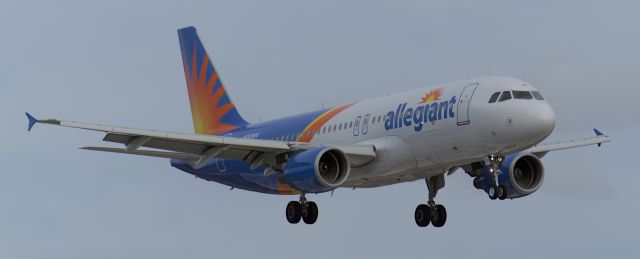 Airbus A320 (N281NV) - 3/3/24 LANDING ON RUNWAY 23