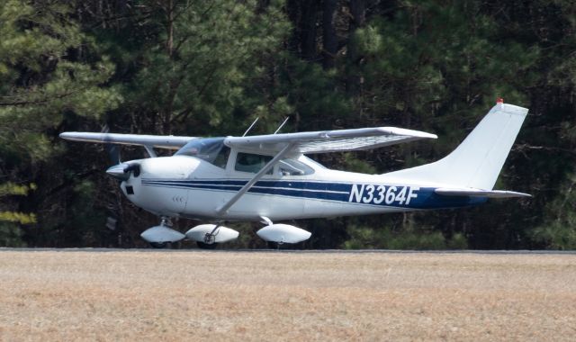 Cessna Skylane (N3364F)