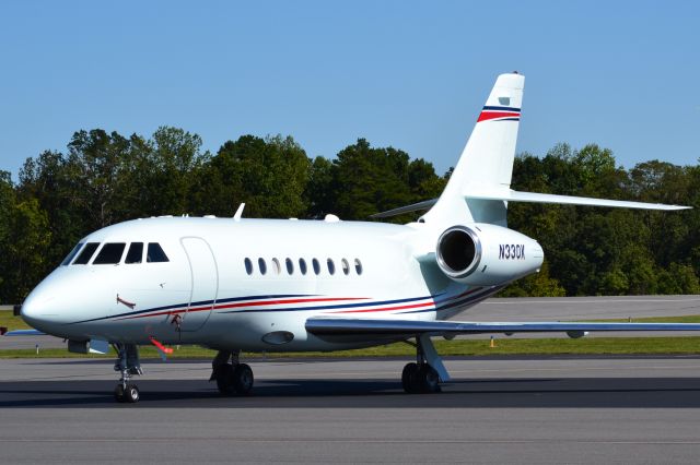 Dassault Falcon 2000 (N330K) - WELLS FARGO BANK NORTHWEST NA TRUSTEE (Ford Motor Company) at KJQF - 10/9/16