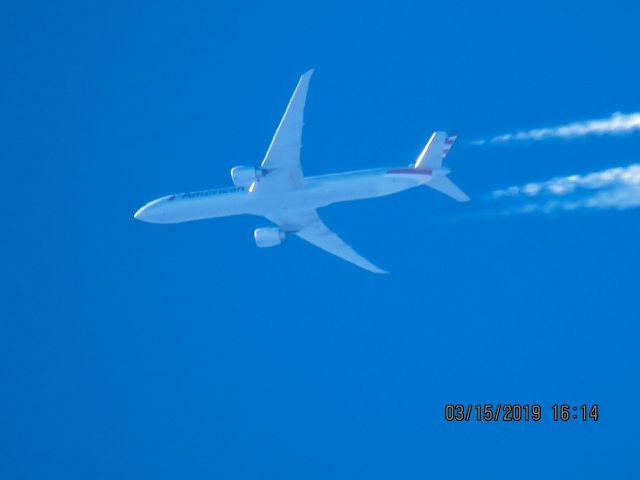 BOEING 777-300ER (N717AN)