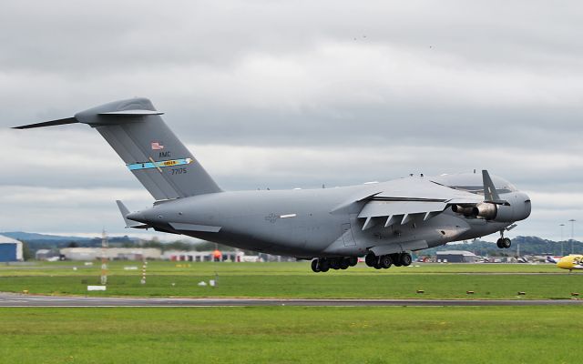 07-7175 — - rch499 usaf dover c-17a 07-7175 landing at shannon 31/5/19.