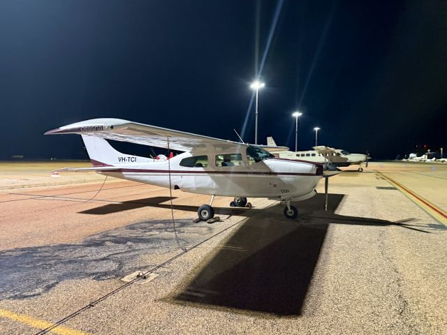 Cessna Centurion (VH-TCI) - Early morning at Broome, Australia. 28-MAR-2025.