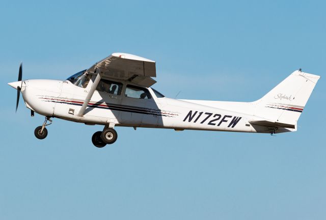 Cessna Skyhawk (N172FW)