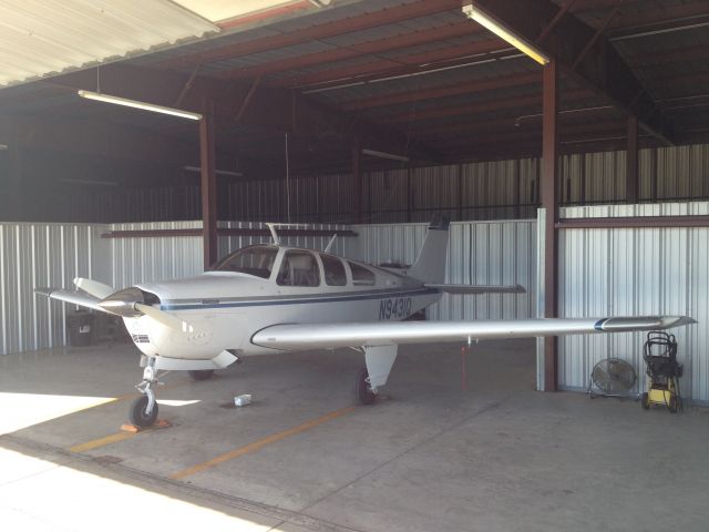 Beechcraft Bonanza (33) (N9431Q)