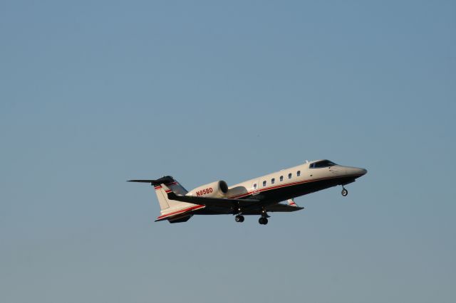 Learjet 60 (N95BD)