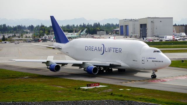 Boeing 747-400 (N747BC) - GTI4151 from RJGG/NGO taxis onto K1 after landing on Rwy 34L on 5/15/14. (LN:904 / cn 25879).