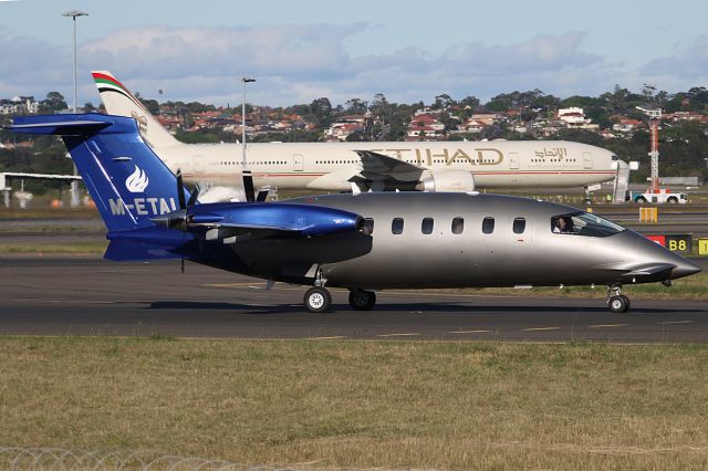 Piaggio P.180 Avanti (M-ETAL) - on 24 November 2018