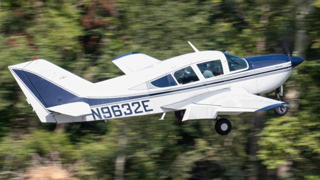 BELLANCA Viking (N9632E) - N9632E going around on College Park Airport's runway 15 after a strong wind gust that caused it to float 3/4 down the runway 