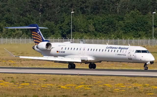 Canadair Regional Jet CRJ-900 (D-ACNF)