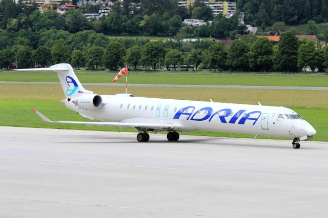 Canadair Regional Jet CRJ-900 (S5-AAO)