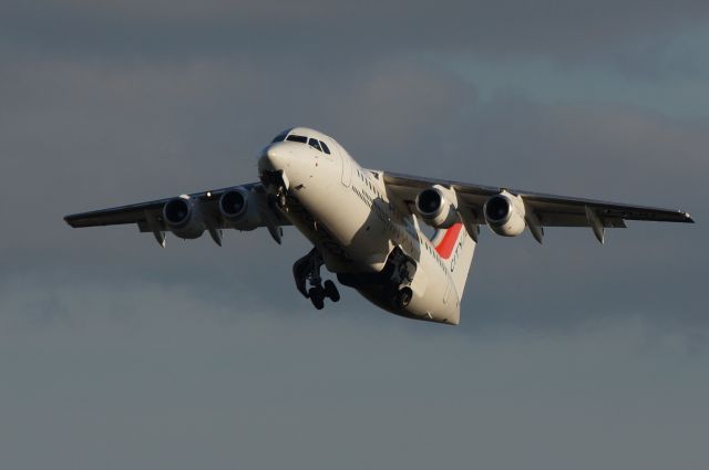 EI-RJU — - Avro RJ85