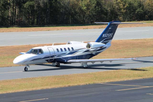 Cessna Citation CJ4 (N525PZ)